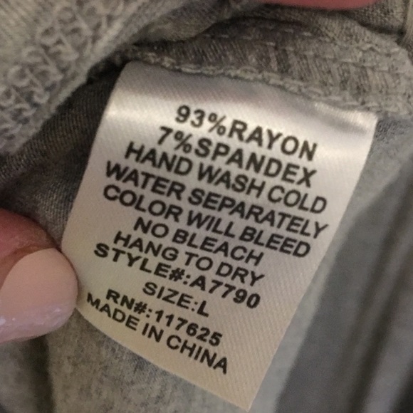 New NWOT Silver Sequined Smocked Soft Gray Long Sleeve Top - Picture 8 of 8